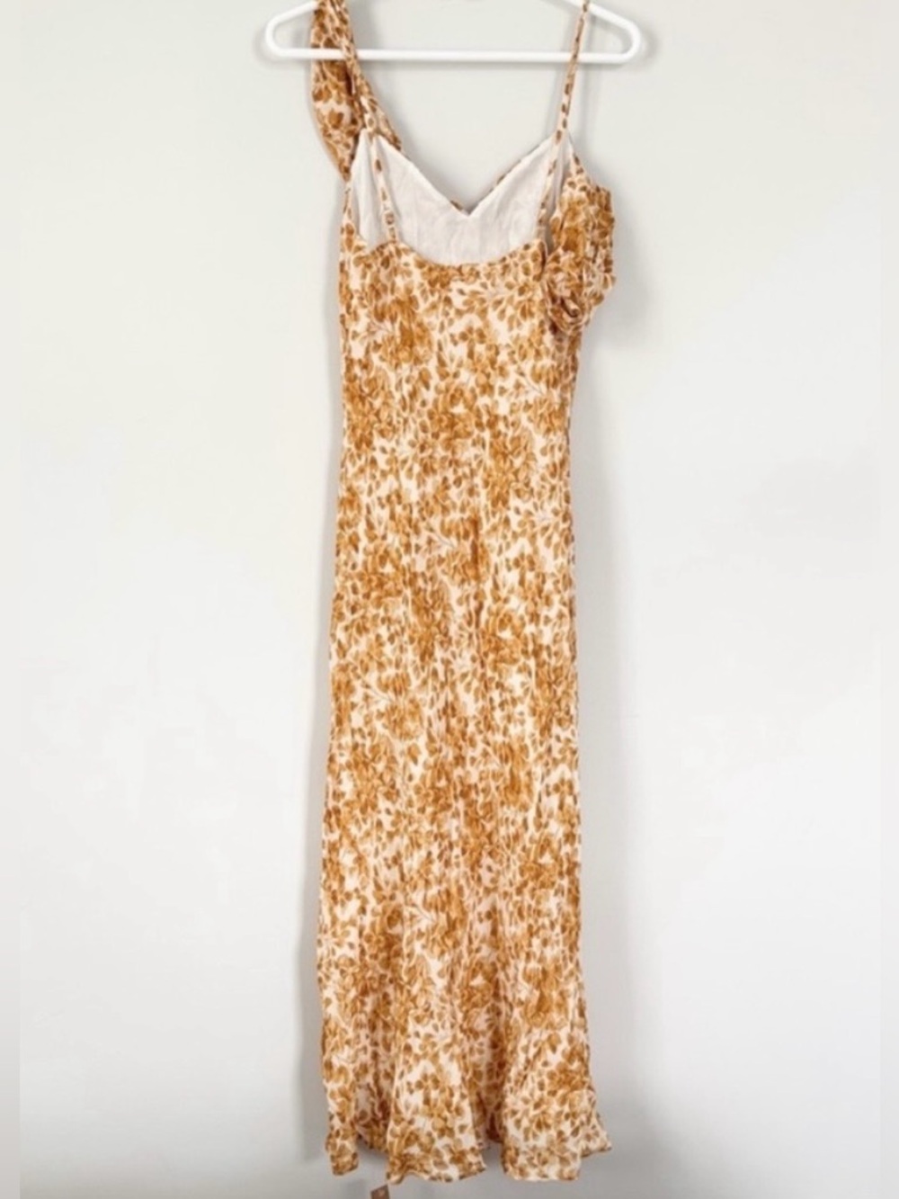 Reformation Reya Dress - Picture 3 of 16